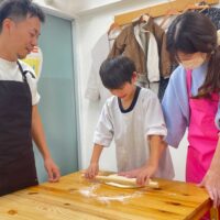 「楽しい!」が止まらない、小学2年生のうどん打ち体験 手打ちうどん作り体験教室 2025年11月 0-2.jpg – イリコスキー製麺所